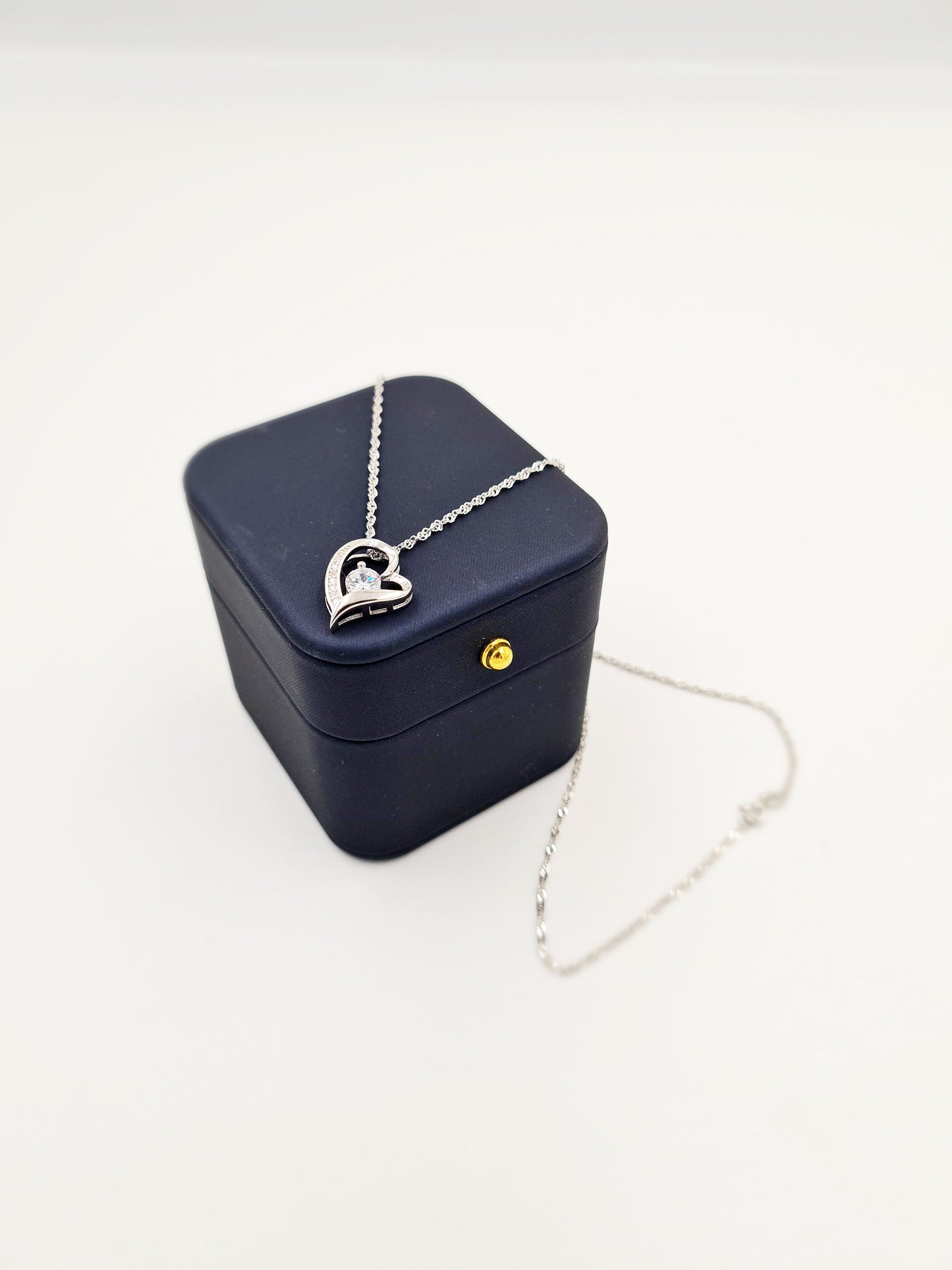 Colier Love Knot Premium Draga Sotie 130 Ron